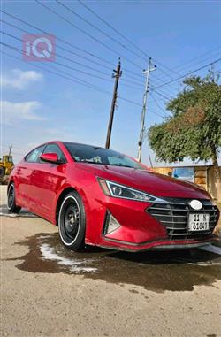 هیوندای ئەلەنترا